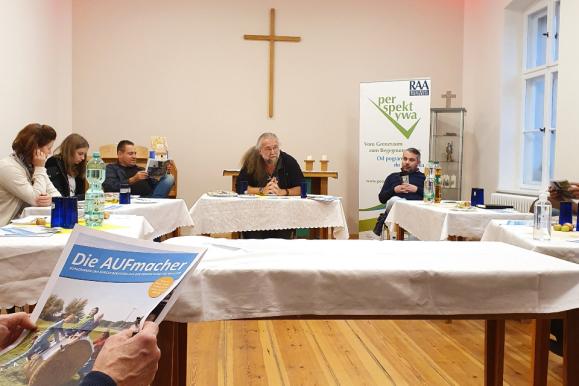 Bürger*innen in der Redaktionssitzung der Bürgerzeitung "Die AUFmacher"